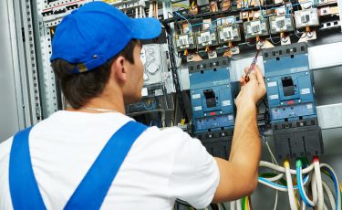 Commercial Electrician in London