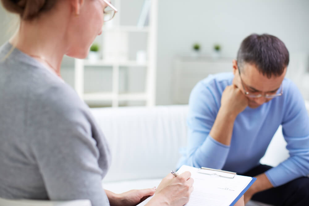 What Is The Difference Between a Psychologist and a Psychiatrist?